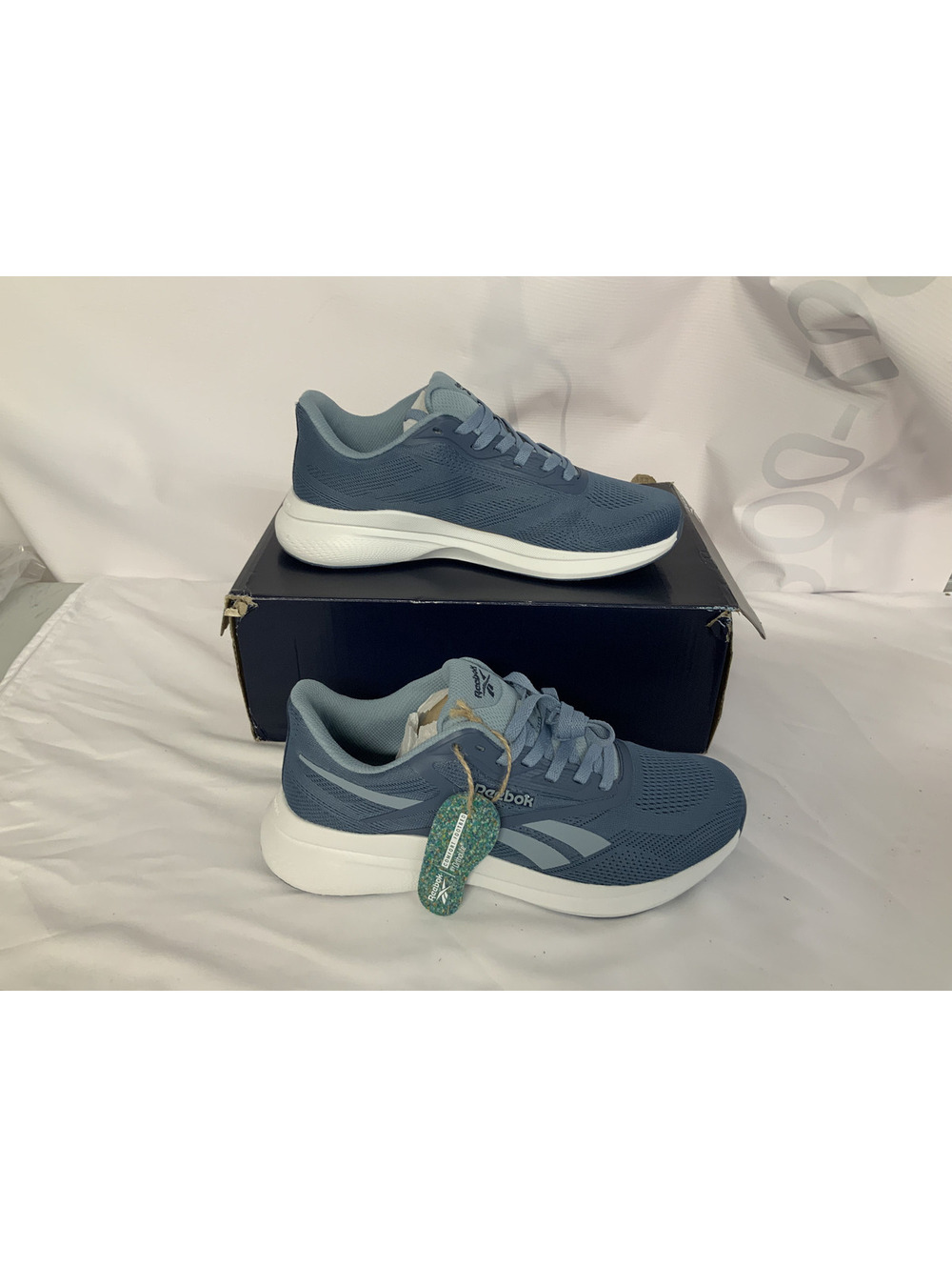 Reebok walking sneakers SIZE 9.5